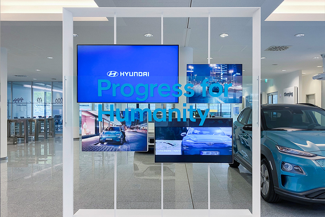HYUNDAI-FutureRetailPrototype