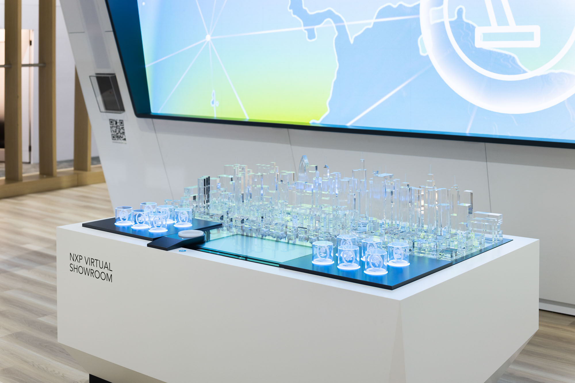 NXP | SHOWROOM EXPONAT