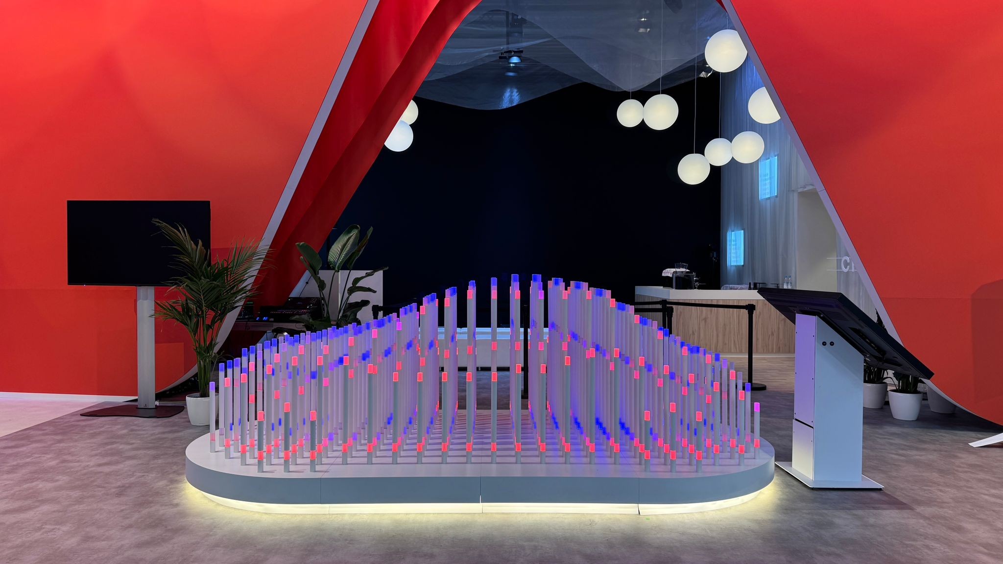 AUMOVIO | ADAPTIVE VEHICLE