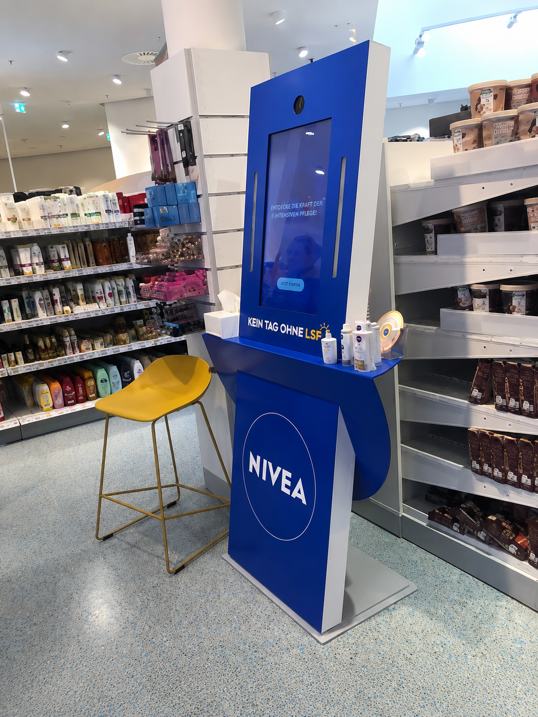 BEIERSDORF | NIVEA SUNSCREEN EXPONAT